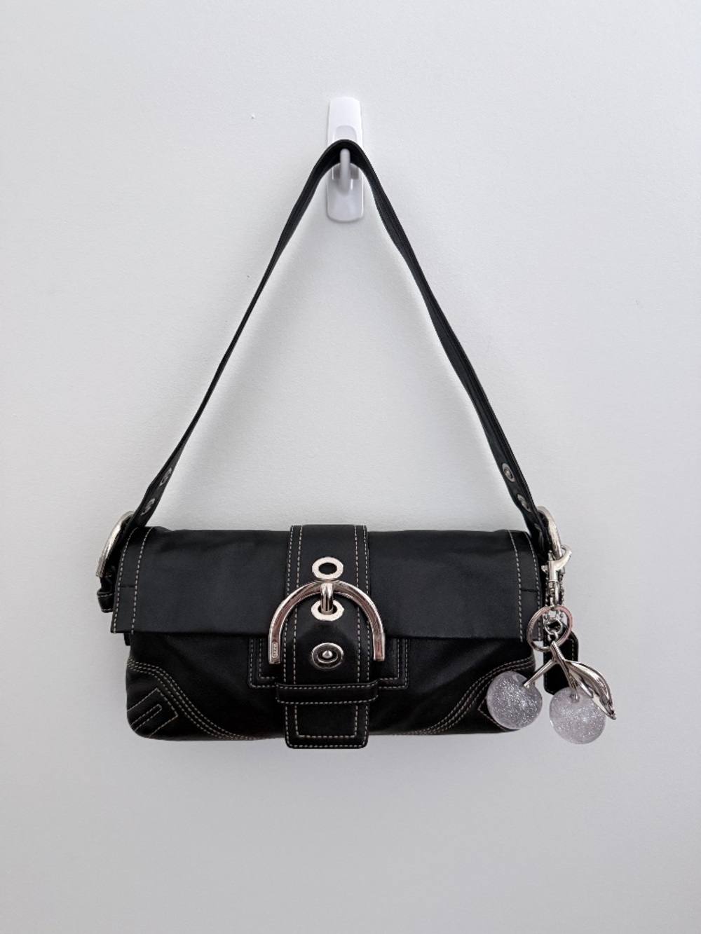 Vintage Coach Soho Leather Shoulder Bag